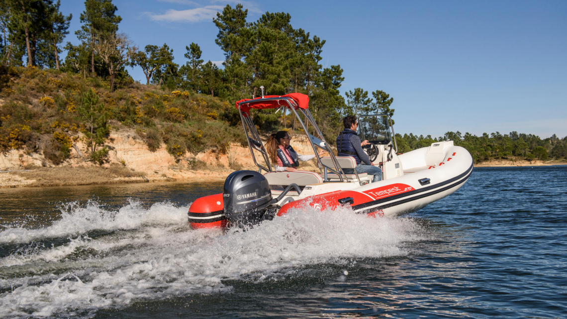 Yamaha F80XB