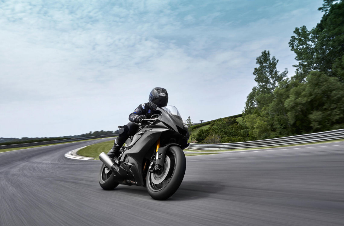 YZF-R6 Race