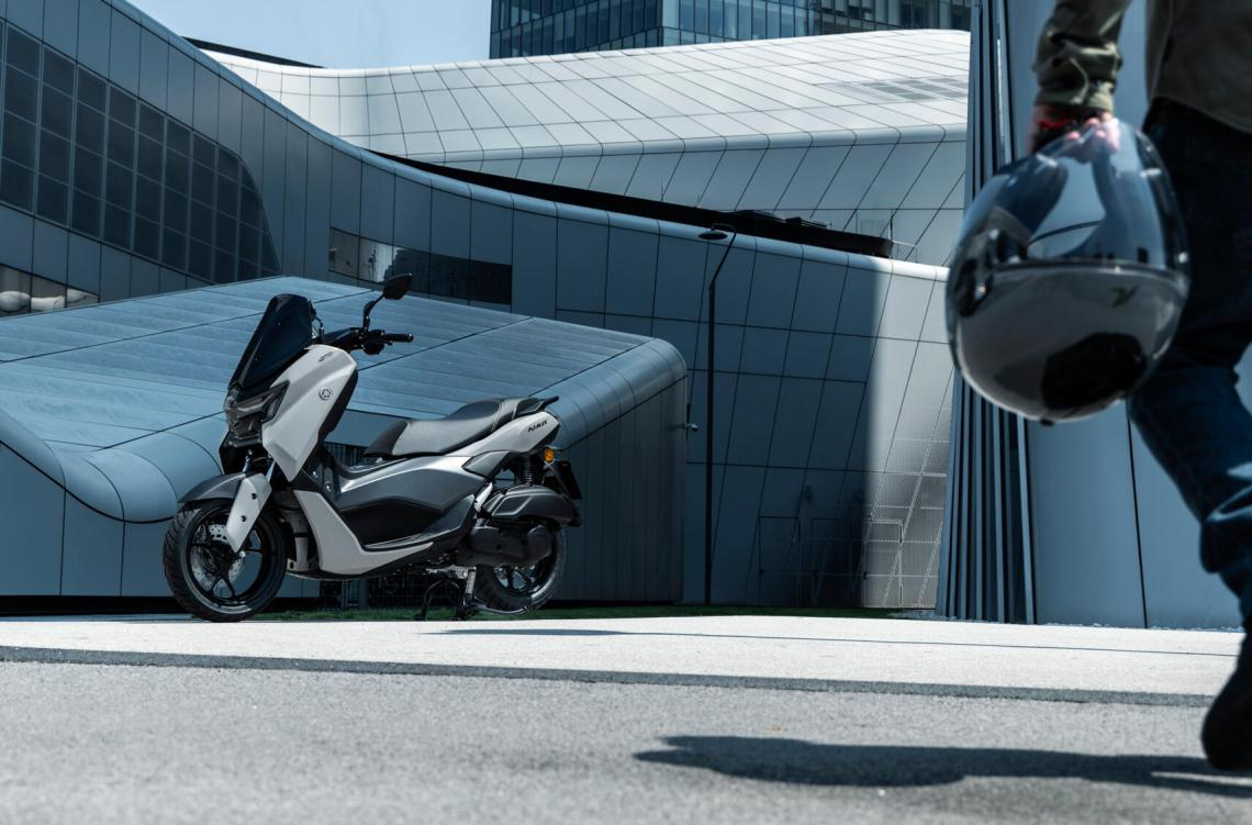 NMAX 125 Tech MAX