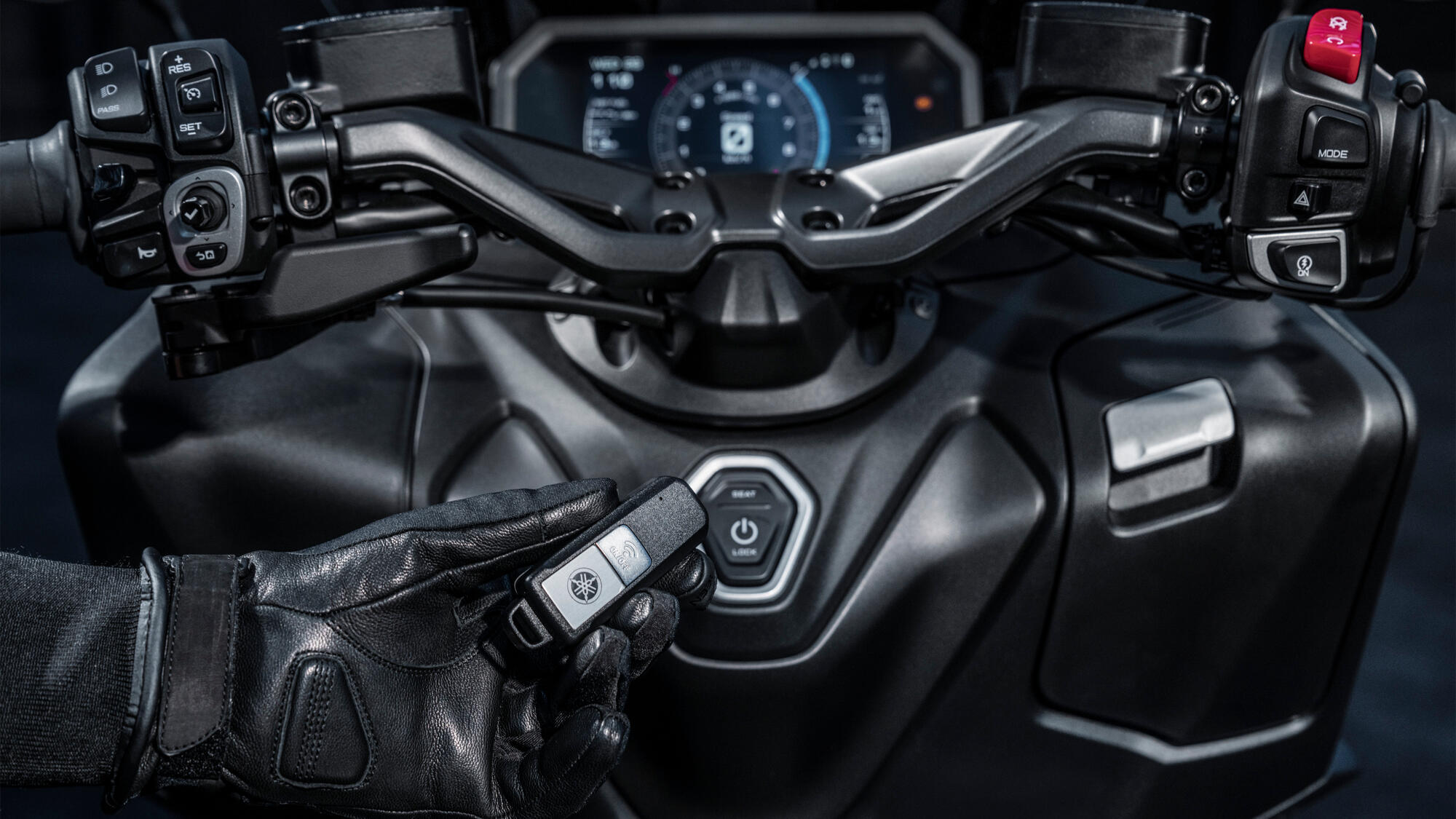 Система безключового доступу зі Smart Key 